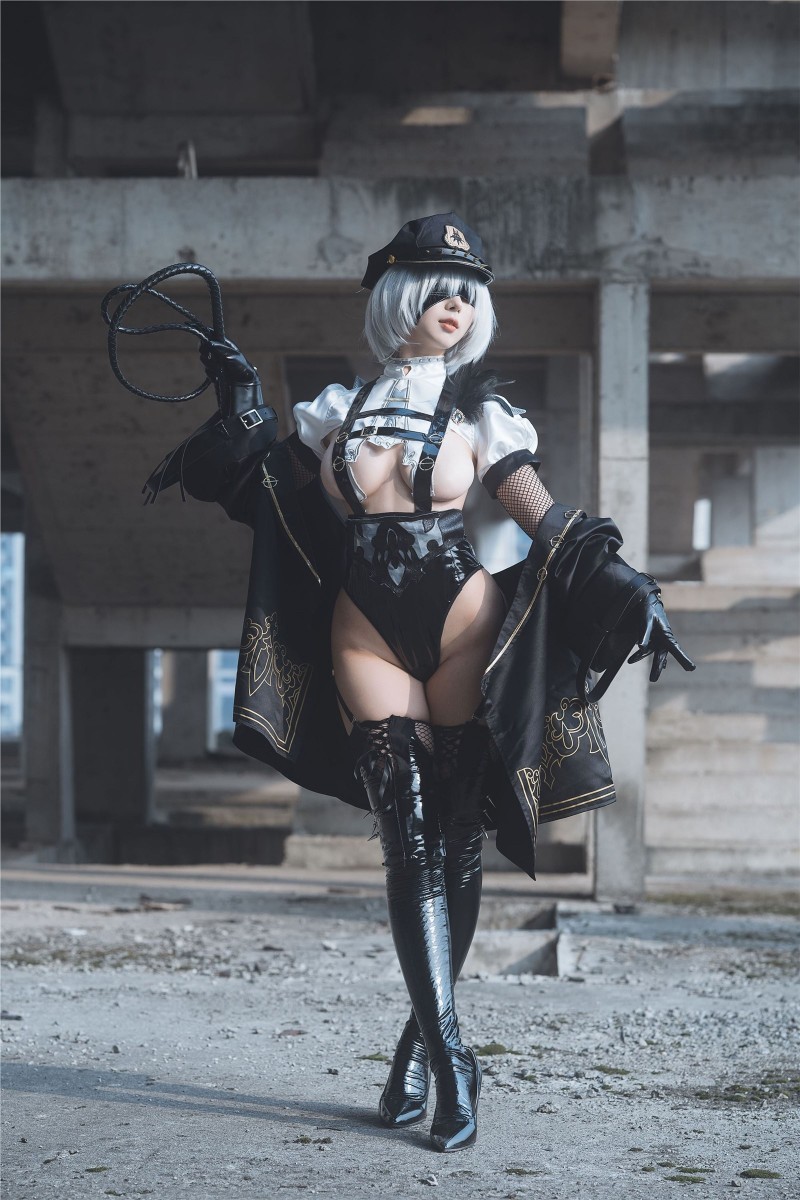 云溪溪 – 奶桃桃 2B YoRHa No.2 Type B 上  1-绅士社
