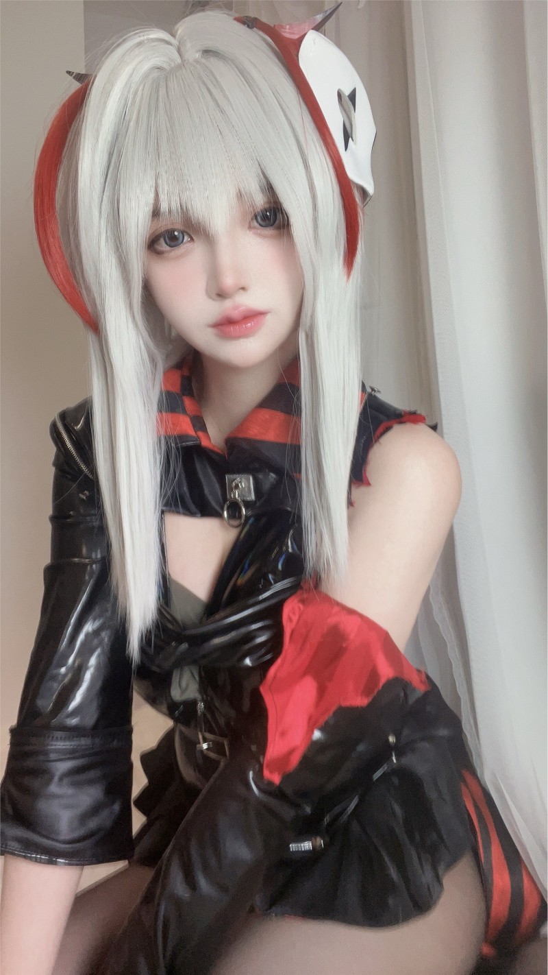 疯猫ss Vol.173 Fantia24年01月 2024.1.30 W-绅士社